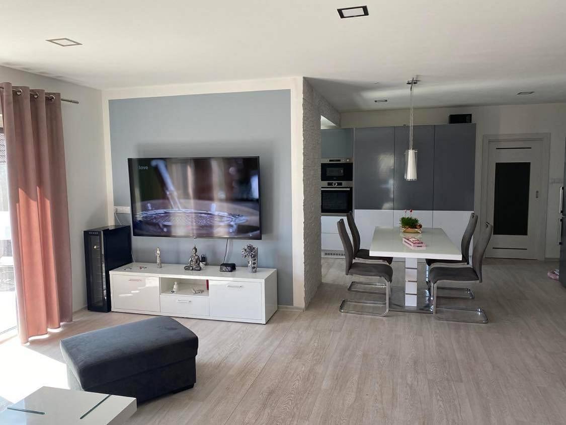 Prazdninovy Dum Sorada Villa Rohatec Ngoại thất bức ảnh